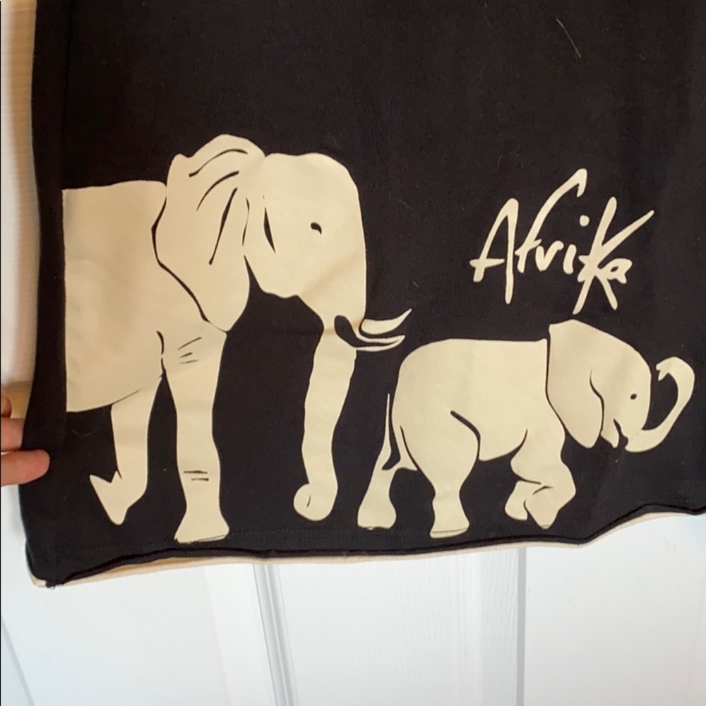 African dress with elephants sz M